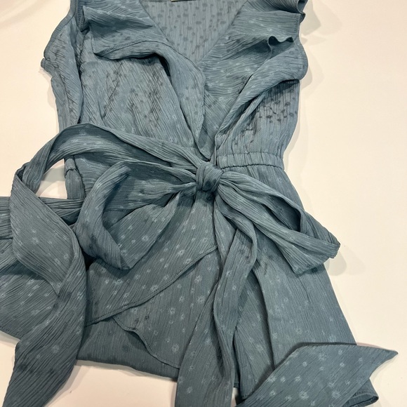 Max Studio Ruffle top - Picture 3 of 5